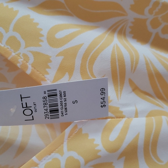 Loft outlet summer top - Picture 3 of 5